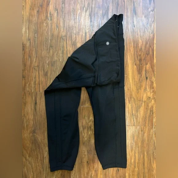 Athleta Ultimate Stash 7/8 Tights Black Stretch Activewear - Picture 8 of 8